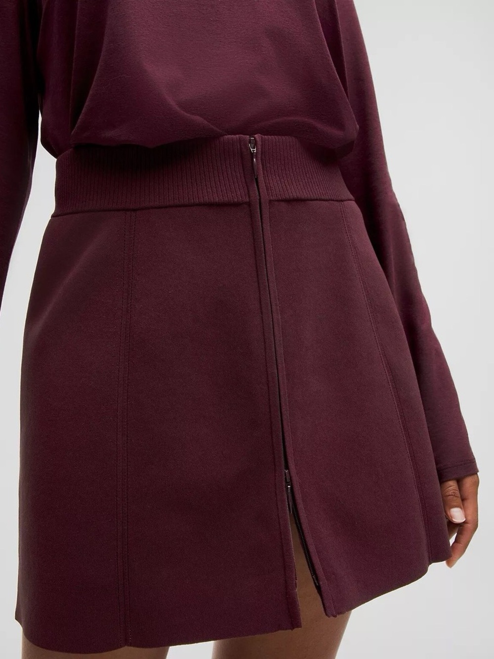 Lululemon Ribbed Knit Mini Skirt in Garnet - Extra Small NWOT